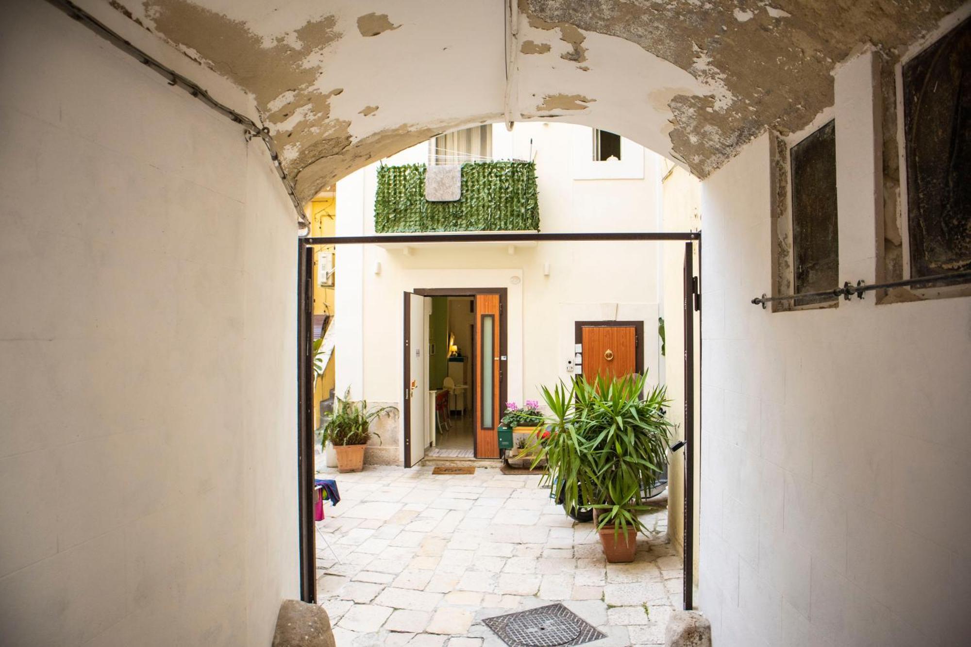 Arco Alto Apartment Bari Exterior photo